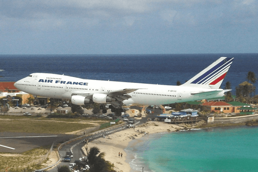 Los vuelos puedes comprar usando nuestros codigos descuento Air France